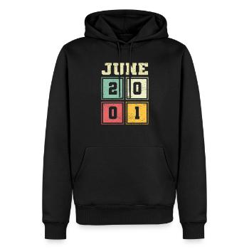 22. Geburtstag Juni Jahrgang 2001 Vintage - Männer Premium Bio Hoodie - Schwarz - Vorne - Nico (187cm)