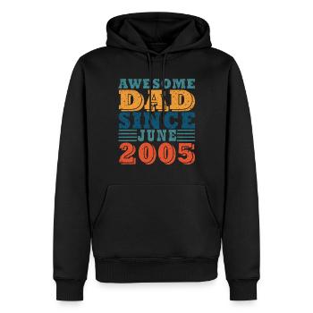 Juin 2005 Millésime Juin 2005 Rétro Anniversaire - Sweat à capuche Premium bio Homme - noir - Devant - Nico (187cm)