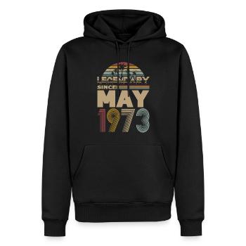50. Geburtstag Jahrgang Mai 1973 Legendary 1973 - Männer Premium Bio Hoodie - Schwarz - Vorne - Nico (187cm)