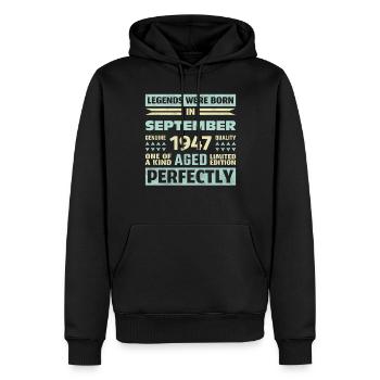 76e anniversaire août millésime 1947 millésime - Sweat à capuche Premium bio Homme - noir - Devant - Nico (187cm)