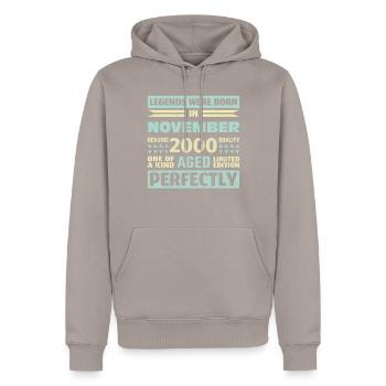 23rd Birthday November Vintage 2000 Vintage - Men’s Premium Organic Hoodie - taupe - Front - Nico (187cm)