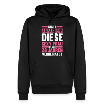 Ehe Nelkenhochzeit 28 Jahre Verheiratet Hochzeitst - Männer Premium Bio Hoodie - Schwarz - Vorne - Nico (187cm)