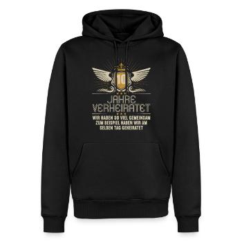 Wir haben viel gemeinsam 10.Hochzeitstag - Männer Premium Bio Hoodie - Schwarz - Vorne - Nico (187cm)