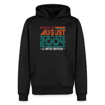 20th Birthday Vintage August 2004 Born in 2004 - Men’s Premium Organic Hoodie - black - Front - Nico (187cm)
