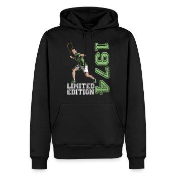 Édition limitée 1974 Édition limitée Tennis - Sweat à capuche Premium bio Homme - noir - Devant - Nico (187cm)
