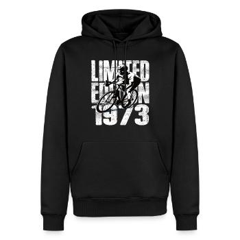 Édition limitée 1973 Édition limitée anniversaire - Sweat à capuche Premium bio Homme - noir - Devant - Nico (187cm)