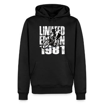 Édition limitée 1981 Édition limitée anniversaire - Sweat à capuche Premium bio Homme - noir - Devant - Nico (187cm)