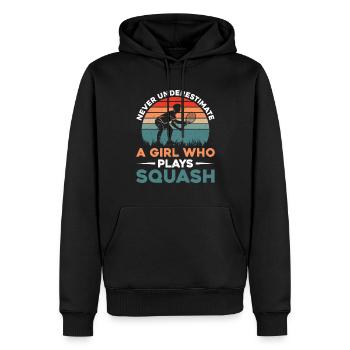 Never underestimate a Girl who plays squash - Männer Premium Bio Hoodie - Schwarz - Vorne - Nico (187cm)