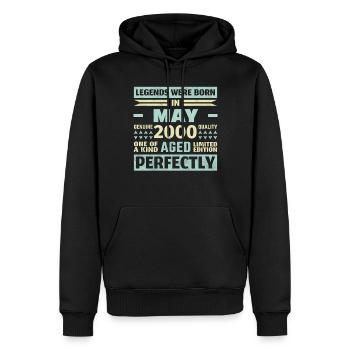 24th Birthday May Vintage 2000 Gift Idea - Men’s Premium Organic Hoodie - black - Front - Nico (187cm)