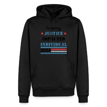 Ich wähle - Von der Justiz betroffene Person - 2024 - Männer Premium Bio Hoodie - Schwarz - Vorne - Nico (187cm)