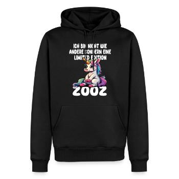 Limited Edition 2002 Geburtstag 2002 Geboren - Männer Premium Bio Hoodie - Schwarz - Vorne - Nico (187cm)