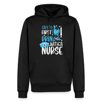 Safety first drink with a nurse - Funny Nurse Meme - Männer Premium Bio Hoodie - Schwarz - Vorne - Nico (187cm)