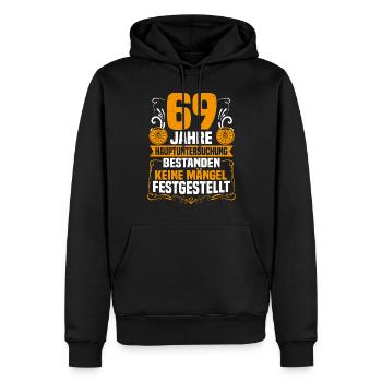 69 ans d’inspection générale 69e anniversaire - Sweat à capuche Premium bio Homme - noir - Devant - Nico (187cm)