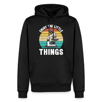 Viel Spaß mit den kleinen Dingen Retro Lab Scientist - Männer Premium Bio Hoodie - Schwarz - Vorne - Nico (187cm)