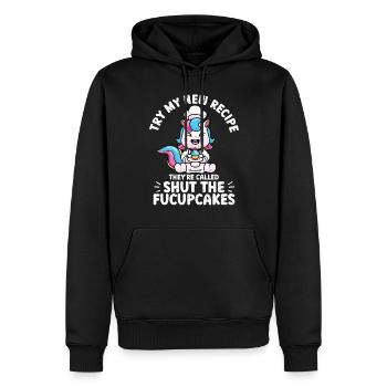 Cupcake - Männer Premium Bio Hoodie - Schwarz - Vorne - Nico (187cm)