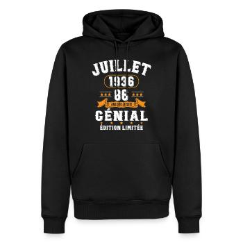 86 Ans Anniversaire Vintage Né(e) en Juillet 1936 - Sweat à capuche Premium bio Homme - noir - Devant - Nico (187cm)