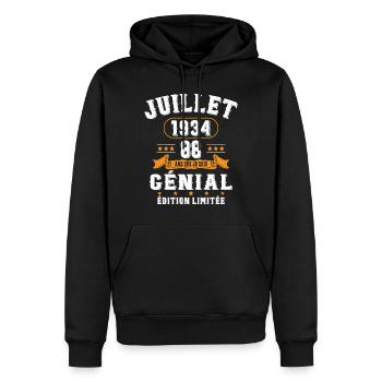 88 Ans Anniversaire Vintage Né(e) en Juillet 1934 - Sweat à capuche Premium bio Homme - noir - Devant - Nico (187cm)