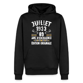 89 Ans Anniversaire Vintage Né(e) en Juillet 1933 - Sweat à capuche Premium bio Homme - noir - Devant - Nico (187cm)