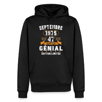 47 Ans Anniversaire Vintage Né(e) Septembre 1975 - Sweat à capuche Premium bio Homme - noir - Devant - Nico (187cm)