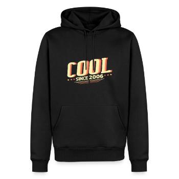 Cool seit 2006 - Männer Premium Bio Hoodie - Schwarz - Vorne - Nico (187cm)