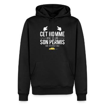 Cet homme vient d'avoir son permis conducteur - Sweat à capuche Premium bio Homme - noir - Devant - Nico (187cm)