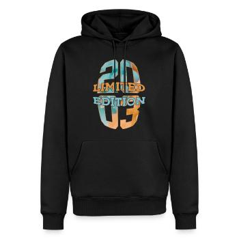 LIMITED EDITION 2003 23 JAHRE 23. GEBURTSTAG - Männer Premium Bio Hoodie - Schwarz - Vorne - Nico (187cm)