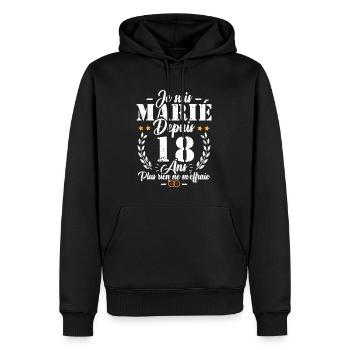 Je suis marié depuis 18 ans, Cadeau 18 mariage - Sweat à capuche Premium bio Homme - noir - Devant - Nico (187cm)