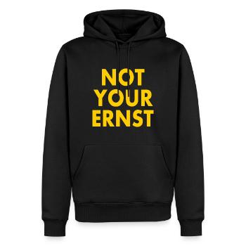 Not your ernst - Männer Premium Bio Hoodie - Schwarz - Vorne - Nico (187cm)