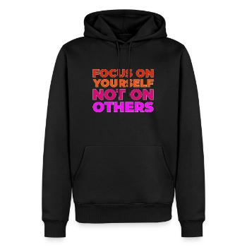 Focus on yourself - Men’s Premium Organic Hoodie - black - Front - Nico (187cm)