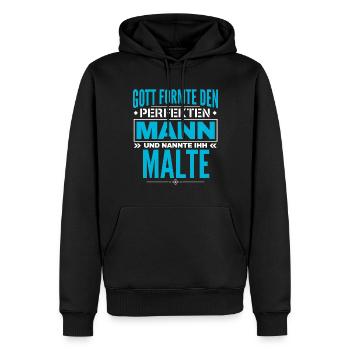 Malte Name Design - Männer Premium Bio Hoodie - Schwarz - Vorne - Nico (187cm)