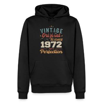 Legendär Seit November 1972 - 1972 - Männer Premium Bio Hoodie - Schwarz - Vorne - Nico (187cm)
