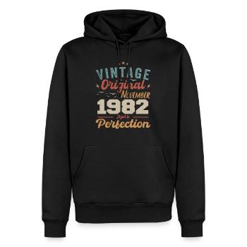 Legendary since November 1982 - 1982 - Men’s Premium Organic Hoodie - black - Front - Nico (187cm)