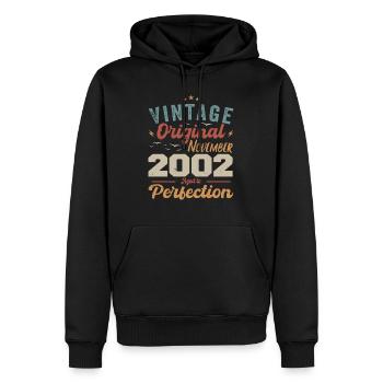 Legendär Seit November 2002 - 2002 - Männer Premium Bio Hoodie - Schwarz - Vorne - Nico (187cm)