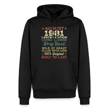 August 1981 - Geschenkidee Für August 1981 - 1981 - Männer Premium Bio Hoodie - Schwarz - Vorne - Nico (187cm)