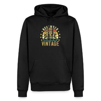 Die Legenden wurden im November 2005 - 2005 geboren - Männer Premium Bio Hoodie - Schwarz - Vorne - Nico (187cm)
