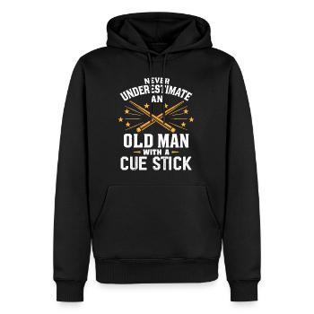 Unterschätze niemals einen alten Mann mit einem Queue - Männer Premium Bio Hoodie - Schwarz - Vorne - Nico (187cm)