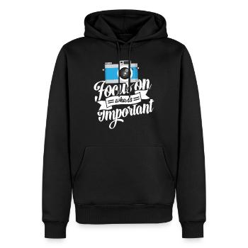 Fotograf Geschenk I Fotografie Kamera - Männer Premium Bio Hoodie - Schwarz - Vorne - Nico (187cm)