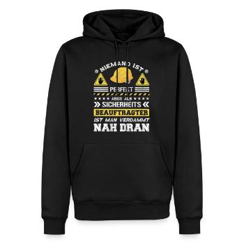 Safety Manager Sicherheitsbeauftragter - Männer Premium Bio Hoodie - Schwarz - Vorne - Nico (187cm)