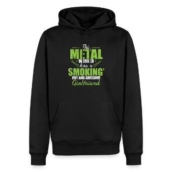 This Metal Worker has a Smoking hot Girlfriend - Männer Premium Bio Hoodie - Schwarz - Vorne - Nico (187cm)