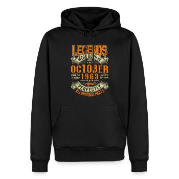 1963 Octobre Légende d’anniversaire - Sweat à capuche Premium bio Homme - noir - Devant - Nico (187cm)