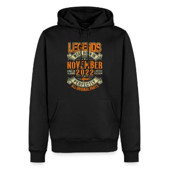 2022 November Geburtstag Legende - Männer Premium Bio Hoodie - Schwarz - Vorne - Nico (187cm)