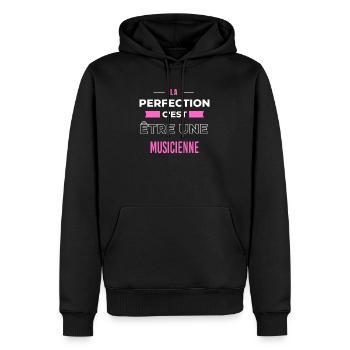 La perfection, c'est être une musicienne - Sweat à capuche Premium bio Homme - noir - Devant - Nico (187cm)