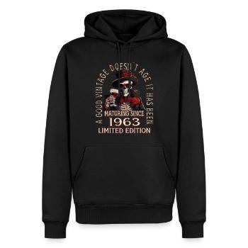 61. Geburtstag 1963 61er Guter Jahrgang - Männer Premium Bio Hoodie - Schwarz - Vorne - Nico (187cm)