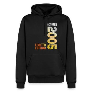 Since 2005 October Year 2005 Retro Vintage 2005 - Männer Premium Bio Hoodie - Schwarz - Vorne - Nico (187cm)