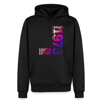 Vintage Retro 72 1972 Classic - Männer Premium Bio Hoodie - Schwarz - Vorne - Nico (187cm)