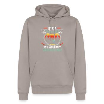 Randonneur Anniversaire Alpiniste Outdoor - Sweat à capuche Premium bio Homme - taupe - Devant - Nico (187cm)