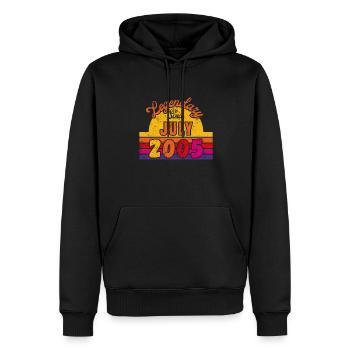 July 2005 - Geburtstag im Juli - Männer Premium Bio Hoodie - Schwarz - Vorne - Nico (187cm)