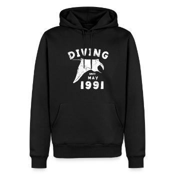 Anniversaire du plongeur - Plongée depuis mai 1991 - Sweat à capuche Premium bio Homme - noir - Devant - Nico (187cm)