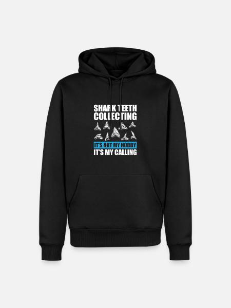 Collecting fossilized shark teeth - Men’s Premium Organic Hoodie - black