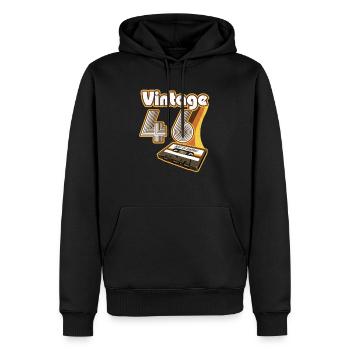 1946 Birthday Born In 1946 Retro Vintage - Men’s Premium Organic Hoodie - black - Front - Nico (187cm)